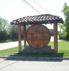 Vina Santa Rita sign