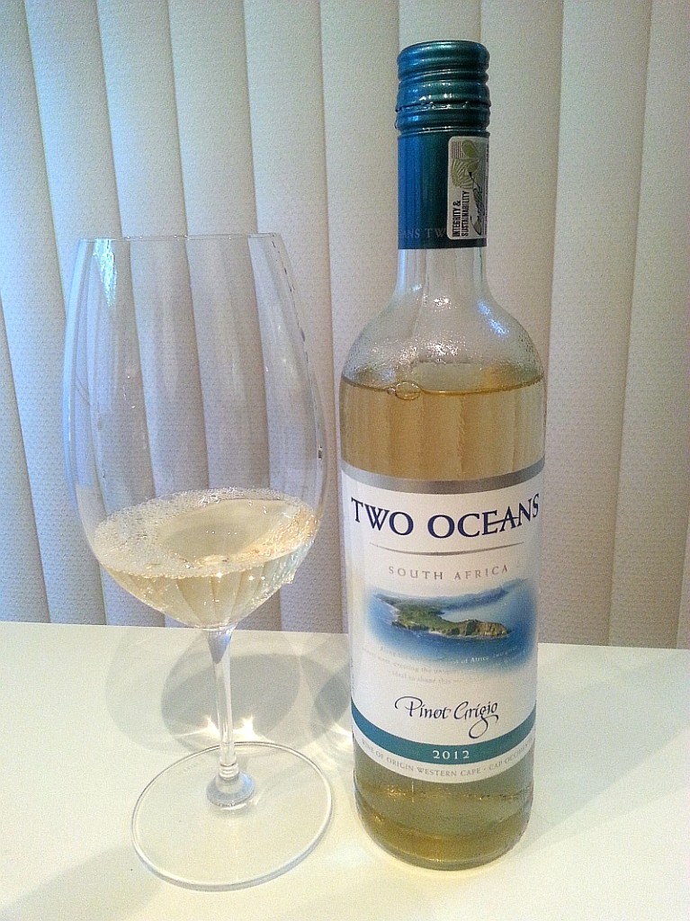 Two Oceans Pinot Grigio 2012
