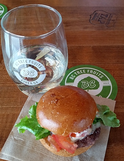 BC Tree Fruit Cider Broken Ladder Pears with a slider