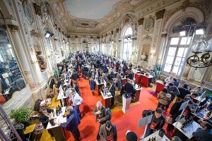 Trade tasting at Découvertes en Vallée du Rhône