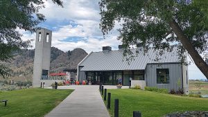 Monte Creek Ranch winery tasting room and restaurant