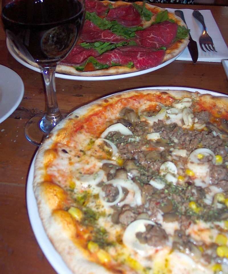 Two flavours of Chilean style pizza