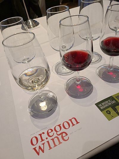 2021 NORTHWEST WINE EXPEDITION - Oregon wines in glasses