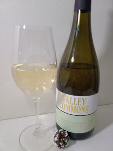 Valley Commons 2020 Harvest Table Wine with wine in glass