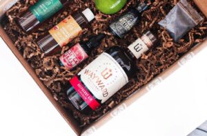 Float like a Butterfly, Sting like a Bee cocktail kit