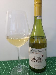 Cono Sur Bicicleta Organic Chardonnay 2022, Chile with wine in glass