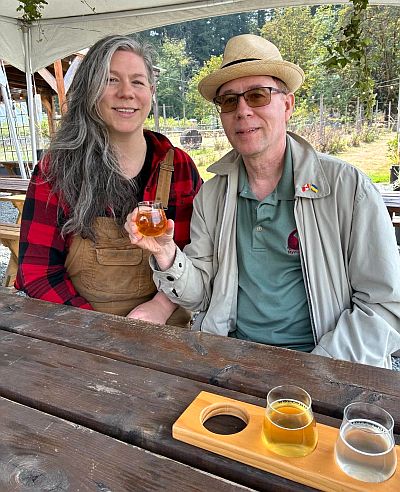 Karl MyWinePal with cider maker Megan at Junction Orchard and Cidery