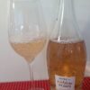 Sparkle All Day avec Gérard Bertrand Esprit de Cote des Roses Brut Rosé_PR SAMPLE Gérard Bertrand Esprit de Cote des Roses Brut Rosé with wine in glass